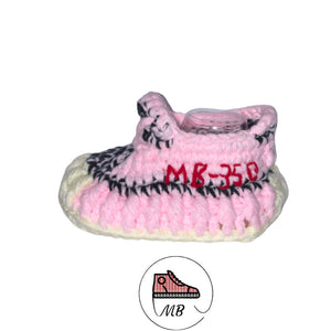 Knitted Shoes For Baby - White And Pink YZY By MumyBuddy - MumyBuddy